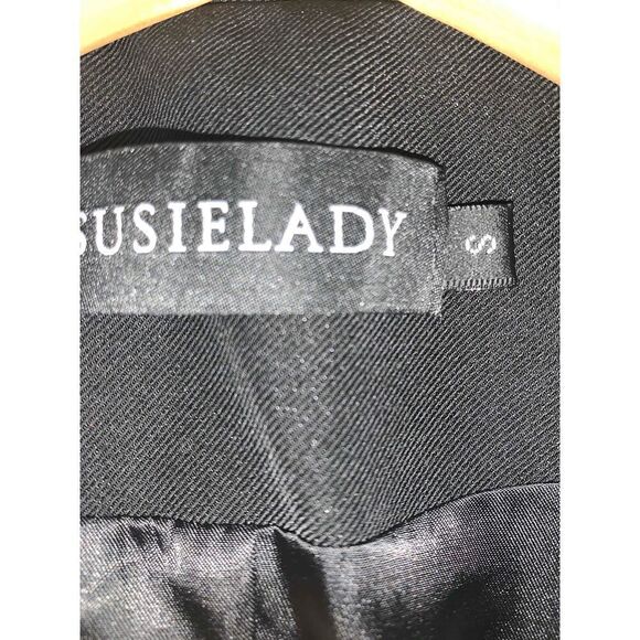 Susie Lady Black Blazer Size Small - Picture 10 of 10